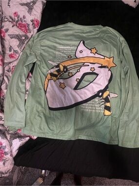 Long Sleeve Graphic Tee - Mint Green Mask Design